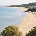 ホテル Mandola Rosa At Riviera Olympia, A Grecotel To Live ロウトラ・キリニ