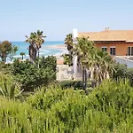 Mandola Rosa At Riviera Olympia, A Grecotel To Live ロウトラ・キリニ