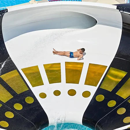 Mandola Rosa At Riviera Olympia, A Grecotel To Live Hotel