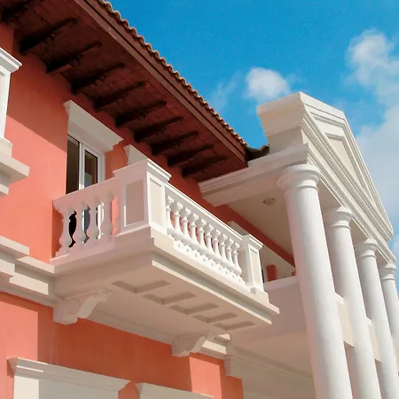 Mandola Rosa, A To Live Hotel 5*