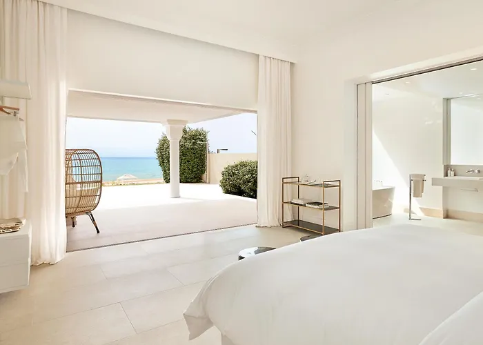Mandola Rosa At Riviera Olympia, A Grecotel To Live 5*