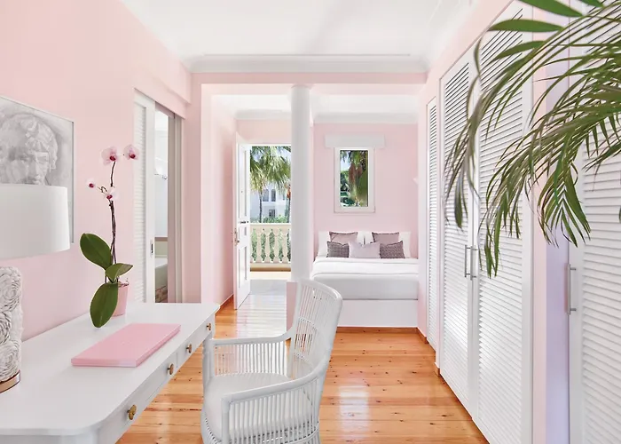 Mandola Rosa At Riviera Olympia, A Grecotel To Live Hotel 5*