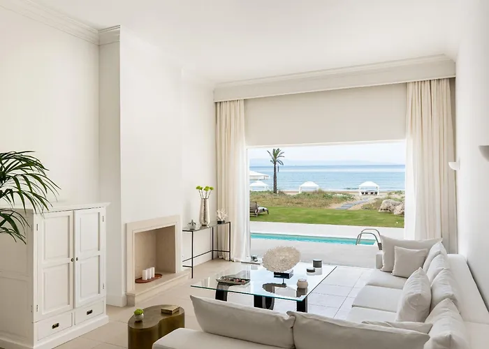 Mandola Rosa At Riviera Olympia, A Grecotel To Live Hotel